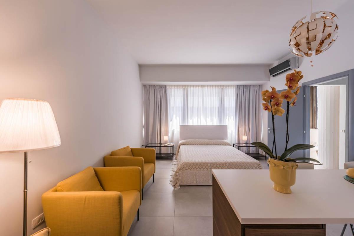 Апартаменты Le Residenze Di Don Nino Лечче Экстерьер фото