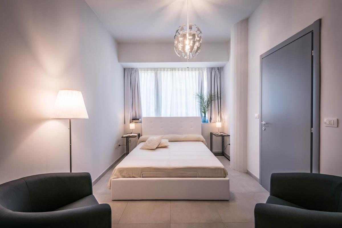 Апартаменты Le Residenze Di Don Nino Лечче Экстерьер фото