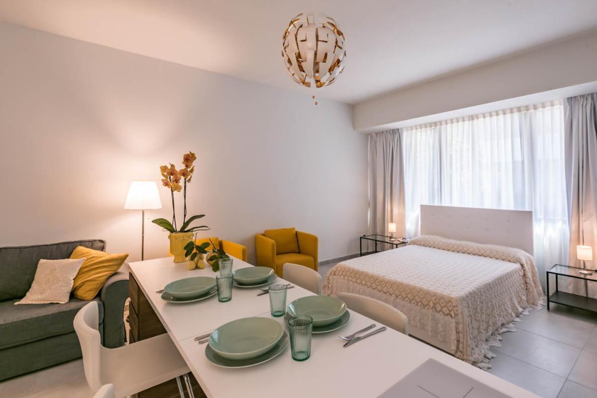Апартаменты Le Residenze Di Don Nino Лечче Экстерьер фото