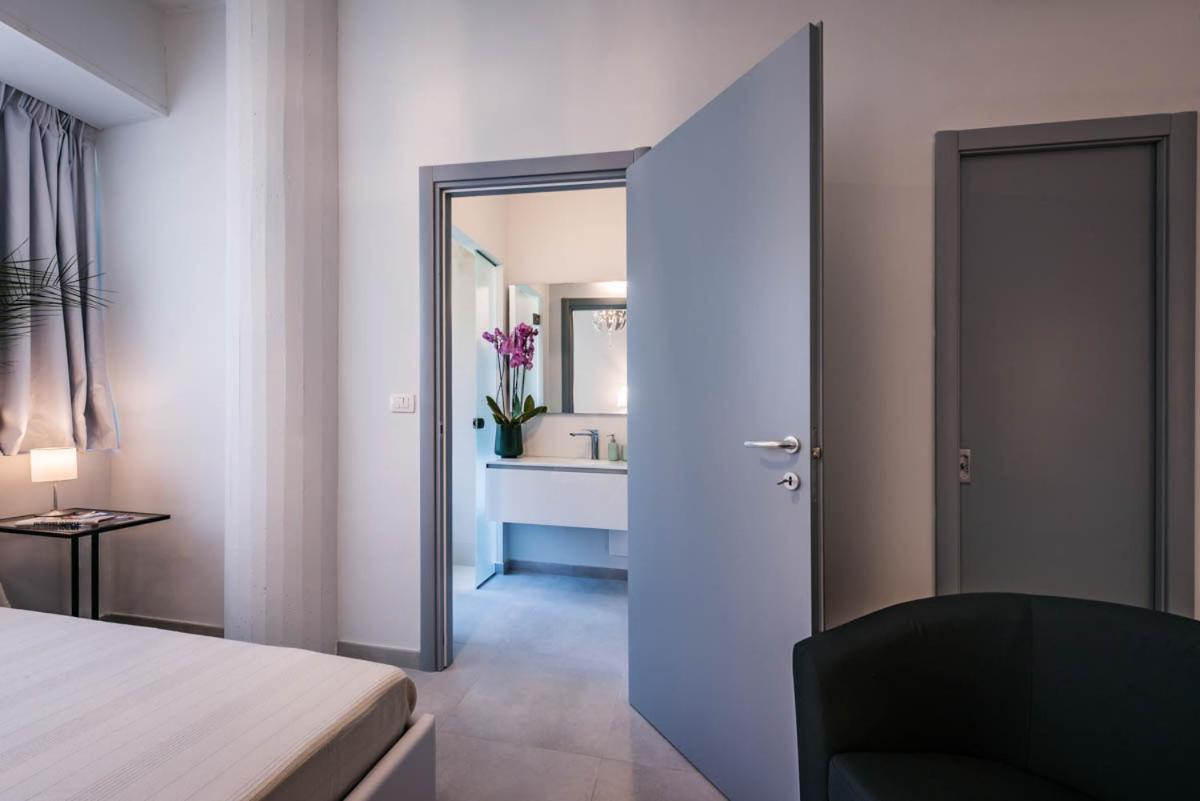Апартаменты Le Residenze Di Don Nino Лечче Экстерьер фото